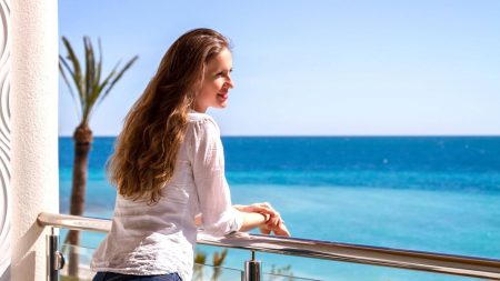 Apple reimagines the iPhone experience with iOS 14 Green sea