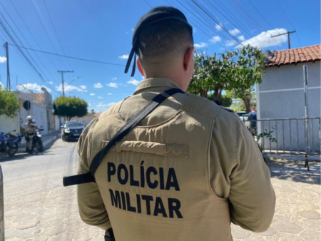O criminoso, conhecido por exibir armas nas redes sociais, integra uma facção criminosa que atua na cidade de Ilhéus