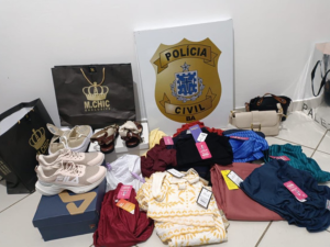 Cuidadora é acusada de furtar cartão bancário da patroa e gastar R$ 3 mil em compras em Eunápolis