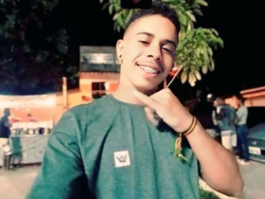 Jovem morre após perder controle da moto na estrada da Colônia em Eunápolis