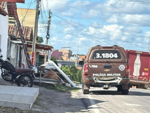 Mulher é presa em Eunápolis por aplicar golpes de R$ 300 mil com pacotes turísticos em SP