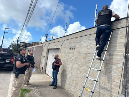 Polícia Civil desarticula esquema de desvio milionário em hotel de Porto Seguro