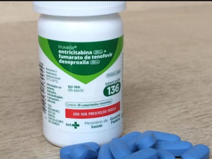 Remédio que previne o HIV é oferecido de graça pelo SUS